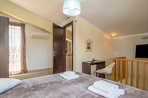 Areti Suites Chania