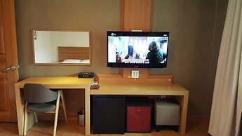 Diamond Hotel