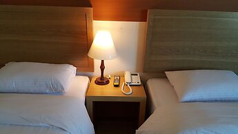 Diamond Hotel