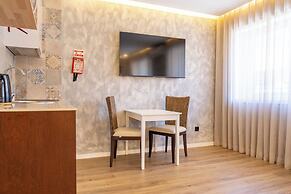 Lounge Inn