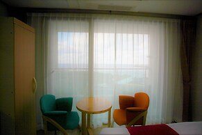 Sunbeach Resort