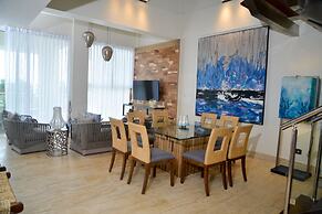Blue JackTar Condos