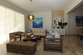Blue JackTar Condos