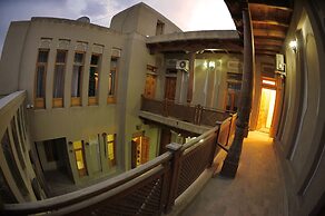 Ziyobaxsh Hotel