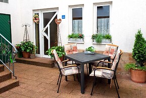 Ferienwohnungen & Gästezimmer Kachel