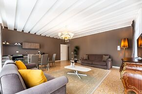 San Teodoro Palace Luxury Apartments