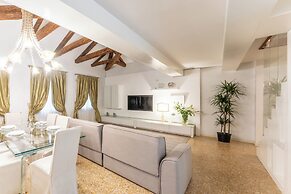 San Teodoro Palace Luxury Apartments