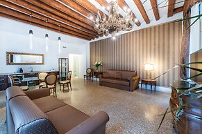 San Teodoro Palace Luxury Apartments