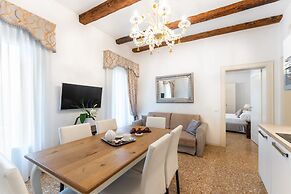 San Teodoro Palace Luxury Apartments