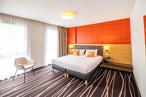 Brit Hotel Le Lodge
