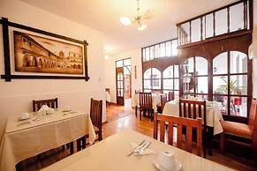 Yabar Hotel Plaza