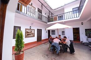 Yabar Hotel Plaza