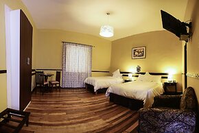 Yabar Hotel Plaza