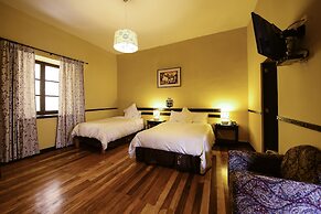 Yabar Hotel Plaza