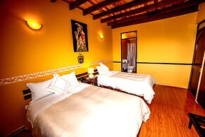 Yabar Hotel Plaza