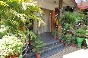 Sunshine Hotel & Hall