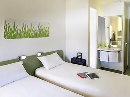 ibis budget Dole