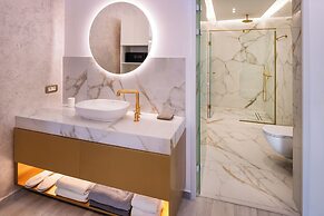 Aura Suites