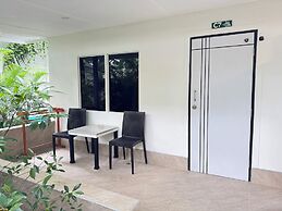 Lanta Island Resort