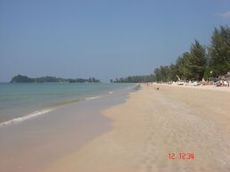 Lanta Island Resort