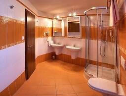 Hotel Club