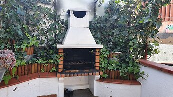 Attic & Terrace BBQ Park Güell BCN Metro
