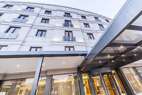 Lamec Hotel Business