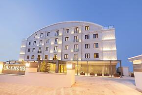 Lamec Hotel Business