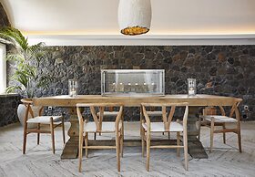 Amor Hideaway Villas by Mr and Mrs White