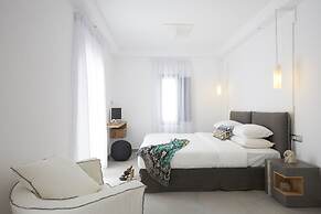 Amor Hideaway Villas by Mr and Mrs White
