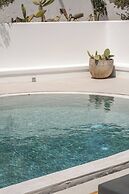 Amor Hideaway Villas by Mr and Mrs White