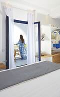 Amor Hideaway Villas by Mr and Mrs White