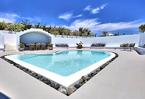 Amor Hideaway Villas by Mr and Mrs White