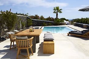 Amor Hideaway Villas by Mr and Mrs White
