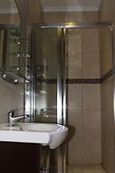 Big Five Guest House