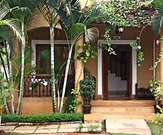 Villa Fountain Court