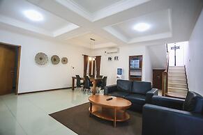 Kuldesak Villas
