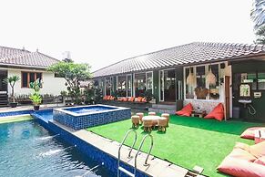 Kuldesak Villas