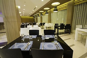 Holly Hotel Myanmar