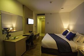 Holly Hotel Myanmar