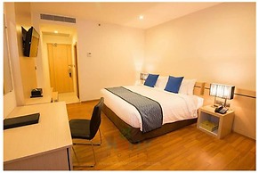 Holly Hotel Myanmar