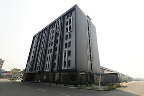 Holly Hotel Myanmar