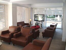 Golden Star Otel