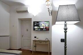 Corte Segreta Apartments