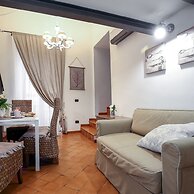 Corte Segreta Apartments
