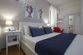 Corte Segreta Apartments