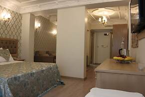 Apple Tree Hotel