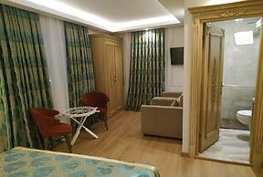 Apple Tree Hotel