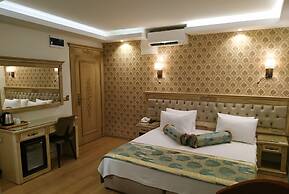 Apple Tree Hotel