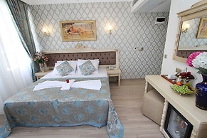 Apple Tree Hotel